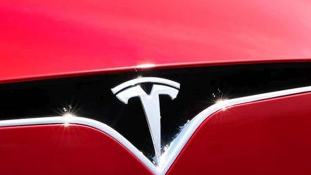 Cel mai mare showroom Tesla din Europa de Est se deschide la București pe 12 septembrie