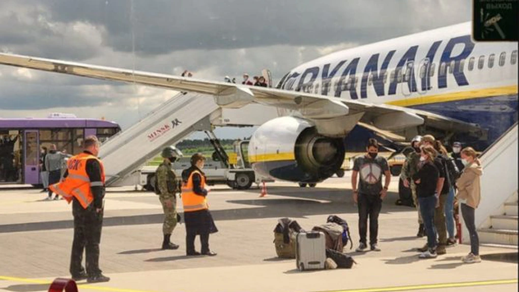 Polonia a emis mandate de arestare pe numele mai multor oficiali belaruși implicați în deturnarea unui avion Ryanair în urmă cu trei ani