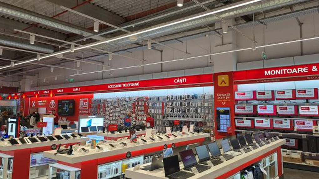 Black Friday 2024: Altex intră în campanie joi, 31 octombrie. Vor fi reduceri de până la 50% timp de trei săptămâni