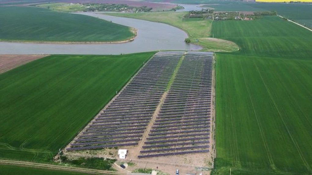 Olandezii de la Photon Energy anunță că subsidiara sa din România a finalizat și conectat la rețea centrala fotovoltaică din Sărulești, județul Călărași