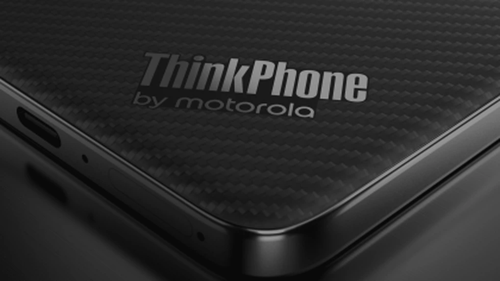 Motorola lansează un nou smartphone ThinkPhone dedicat zonei de business