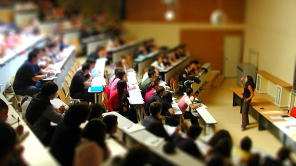 Cresc bursele pentru studenți, care sunt noile valori