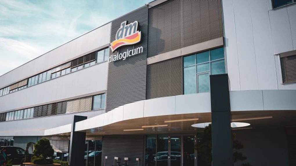 dm drogerie markt România raportează că a închis anul financiar 2023/2024 cu o cifră de afaceri peste 1,77 de miliarde de lei, în creștere cu 35%