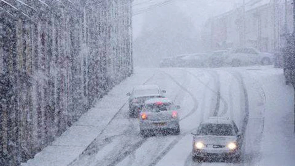 Pregătiri de iarnă - CNAIR a încheiat cu Salrom contractul pentru necesarul pentru sezonul 2025-2026. În stoc, 106.000 de tone