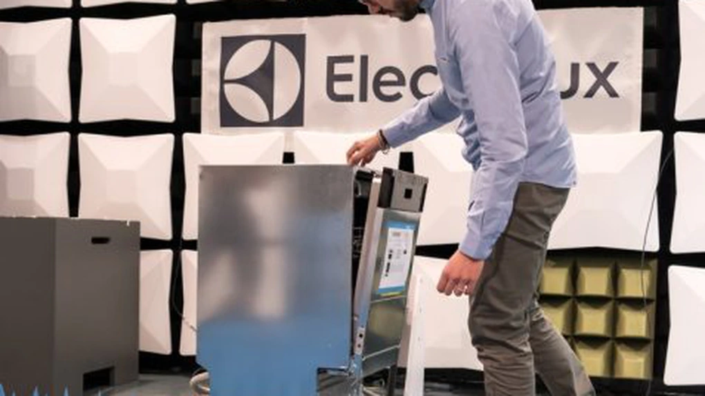 Electrolux a atras 200 de milioane de euro de la BEI, inclusiv pentru fabrica din România