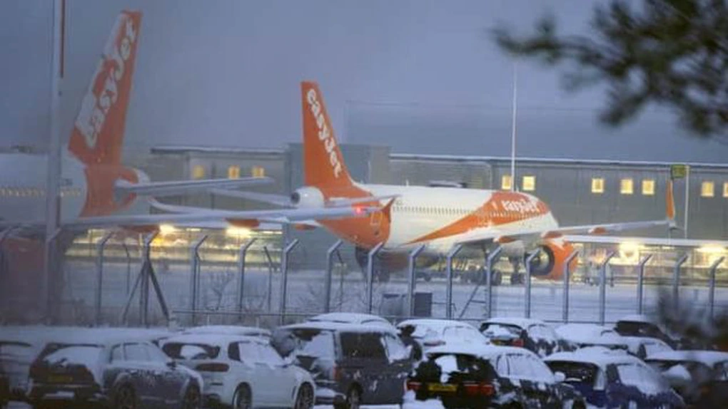 Atenționare de călătorie în Marea Britanie transmisă de MAE. Perturbări ale curselor aeriene pe aeroporturile din Liverpool și Manchester