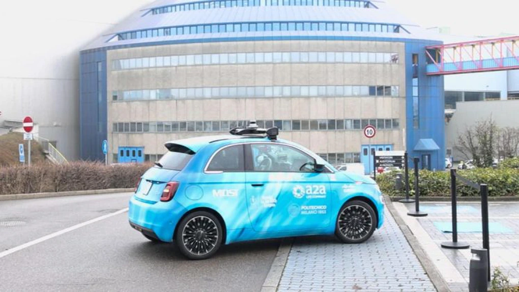Un autovehicul autonom a fost testat astăzi în orașul italian Brescia