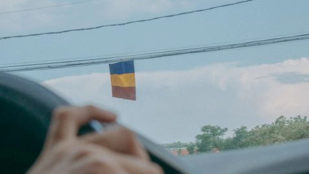 Fitch Ratings menține ratingul României la BBB-, cu perspectivă negativă