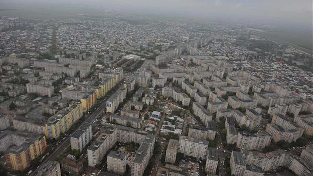 Peste 700 de blocuri din Bucureşti, fără căldură şi apă caldă. Care sunt zonele afectate
