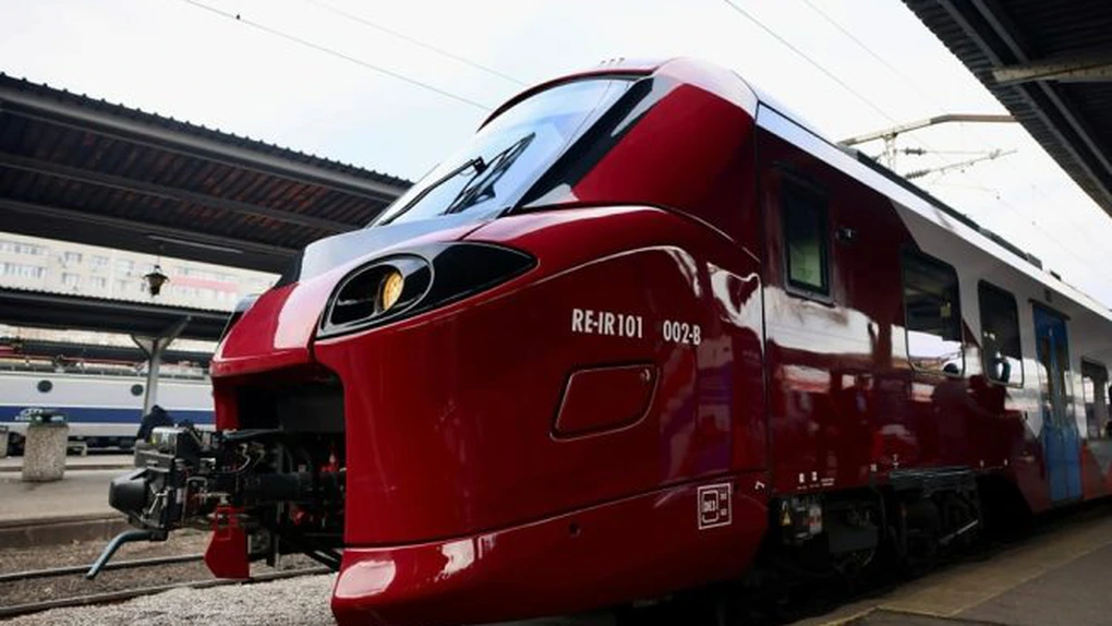Tren Alstom, atacat în Chitila: Ministrul Transporturilor solicită identificarea și sancționarea celor care au aruncat cu pietre FOTO