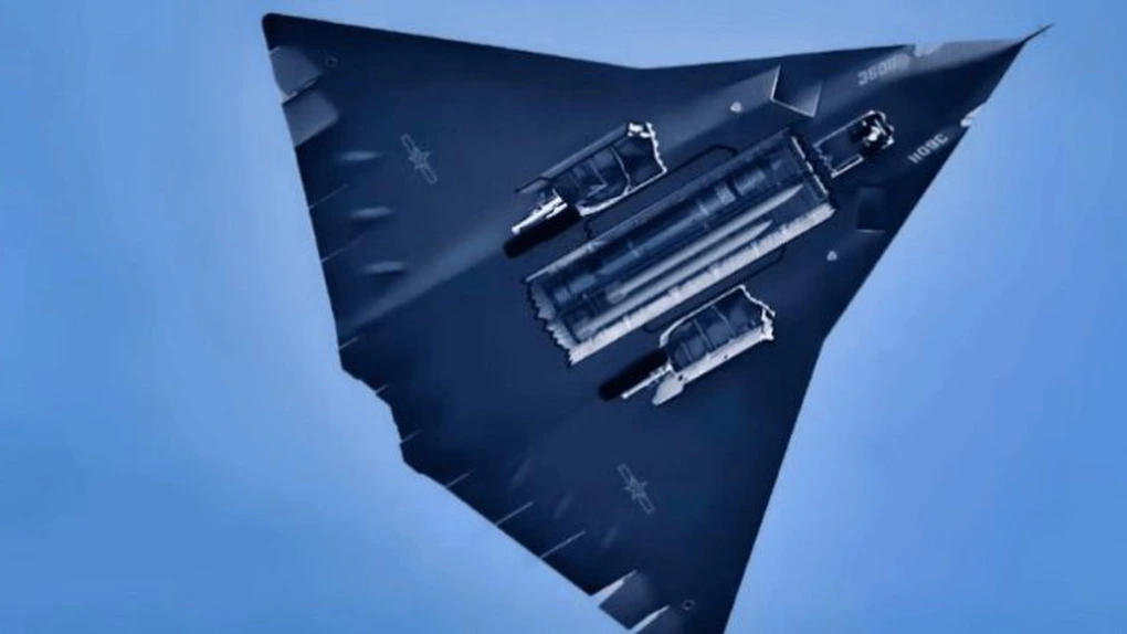 Chinezii au realizat un nou avion cu trei motoare, J-36