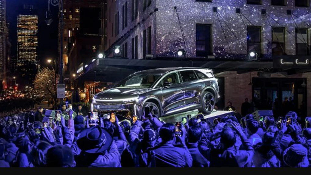Lucid este pe cale să lanseze un SUV electric de dimensiuni medii în 2026