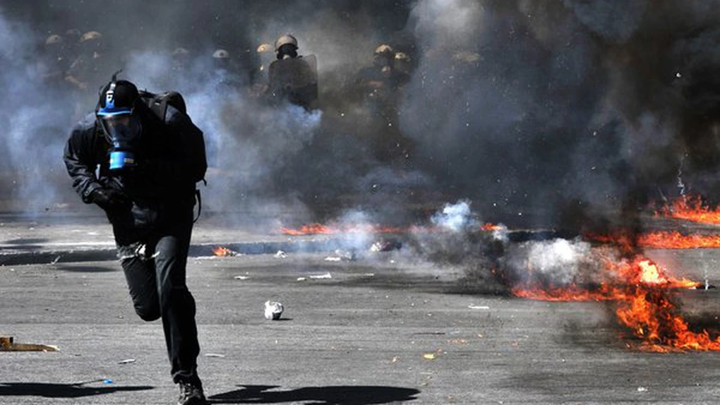 Risc de criză planetară, alertă roşie. Economia mondială e în pericol de recesiune (sondaj Reuters)