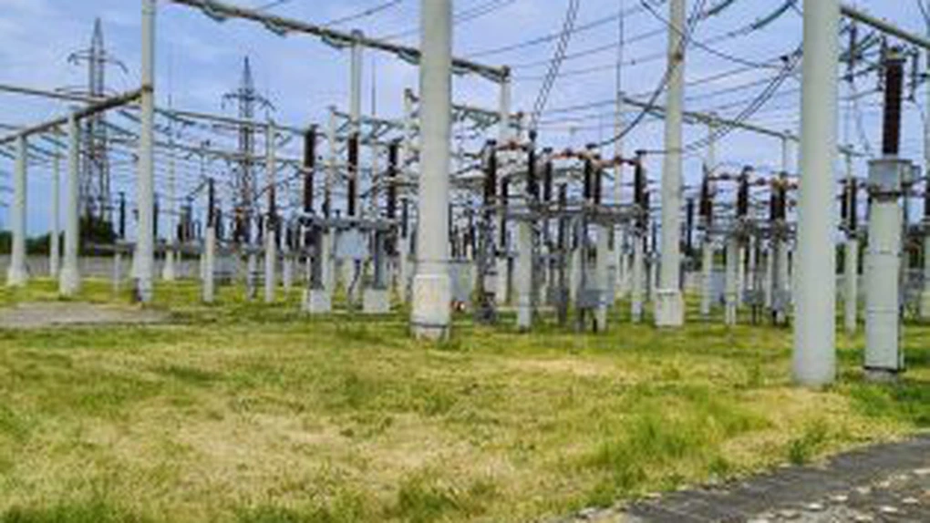 Electromontaj Carpați a semnat cu Transelectrica două contracte în valoare de peste 142 de milioane de lei pentru extinderea infrastructurii de transport a energiei electrice