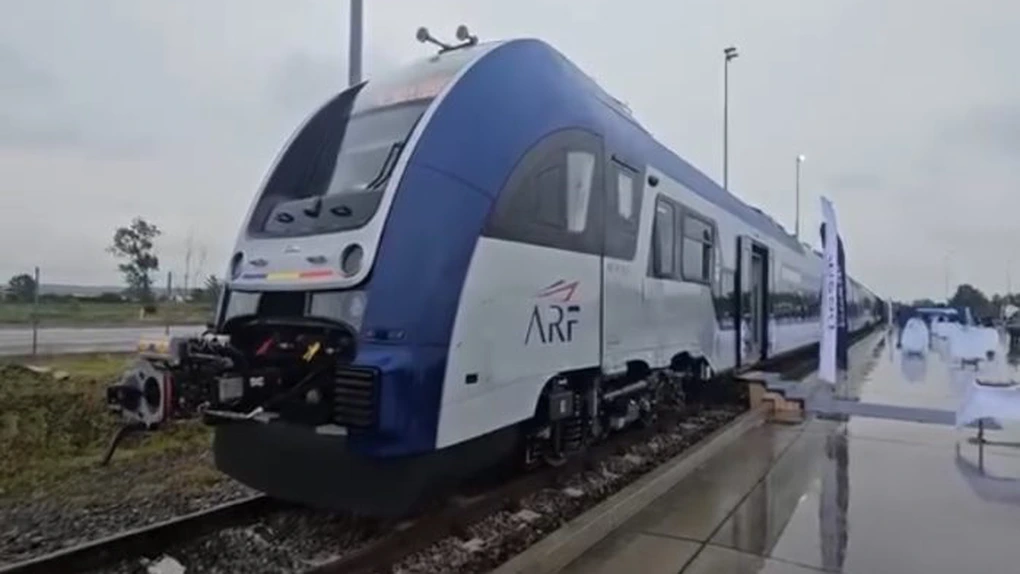 VIDEO Cum arată primul tren electric regional PESA, prezentat la Oradea