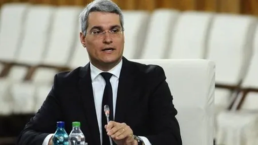 Dragoș Pîslaru (MIPE): Au ieșit din finanțarea PNRR 100 de şcoli care erau incluse în programul de digitalizare și 409 de unităţi de învăţământ la care nu mai avem timpul fizic să punem zona de laboratoare