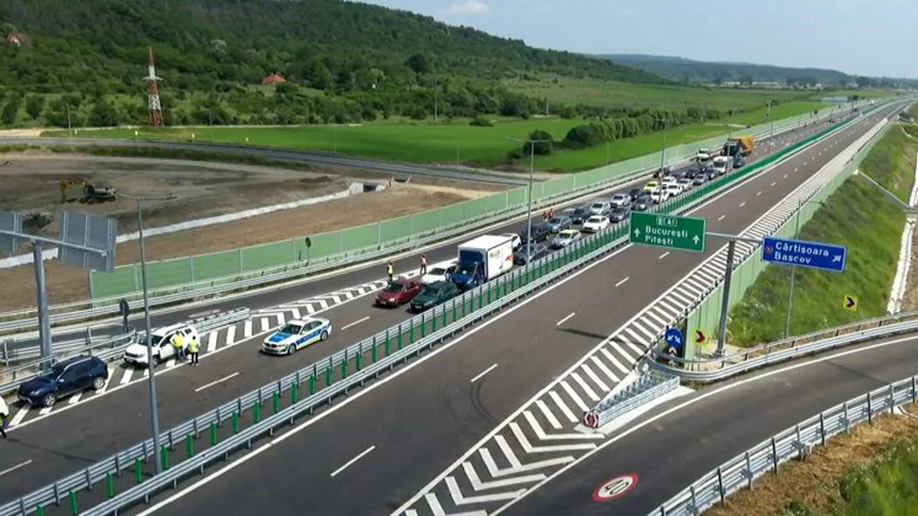 VIDEO Autostrada A1 Sibiu – Pitești: S-a deschis circulația pe încă 14,57 km. România are de astăzi 1300 de km de drum de mare viteză