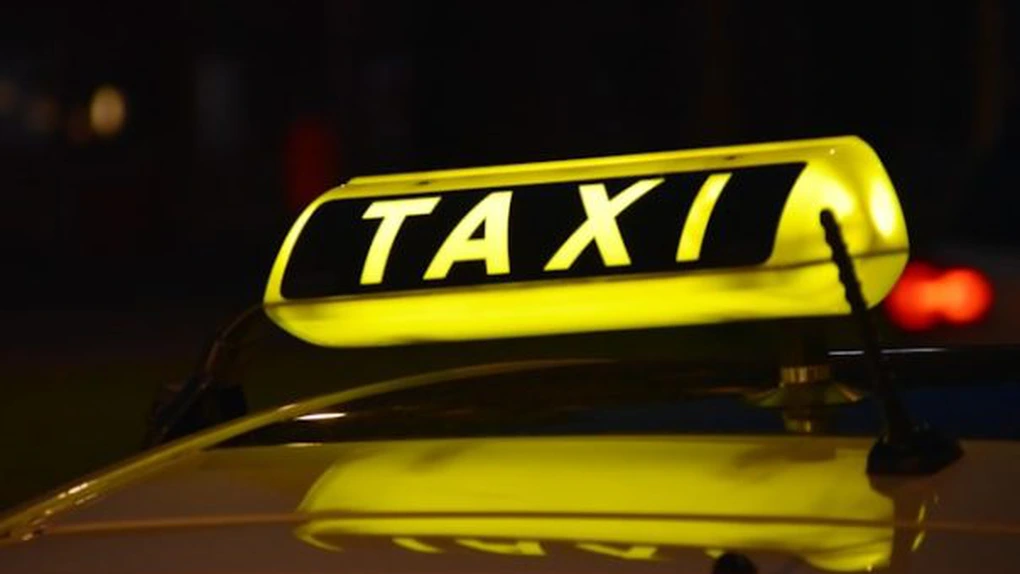 Taximetrist reținut după ce a încasat 400 de euro pentru o cursă cursă Otopeni