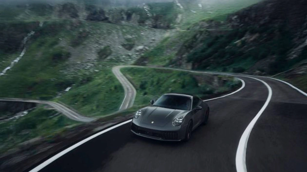 Prima dintre cele zece unități Porsche 911 Carrera 4 GTS „Tribute to Transfăgărășan”, livrată unui client din România