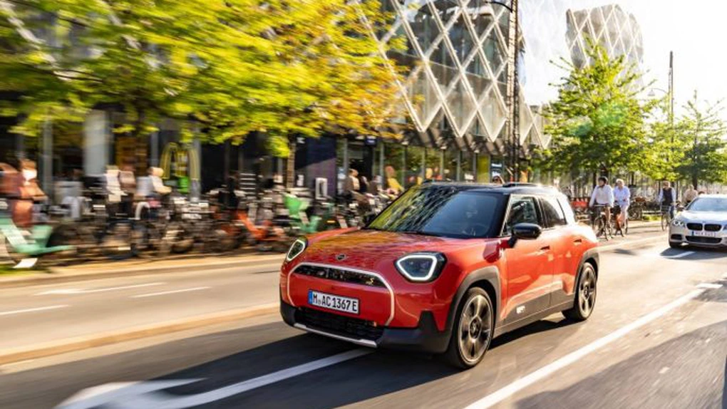 Mini anunță prezentarea a două vehicule „show-car” la IAA 2025