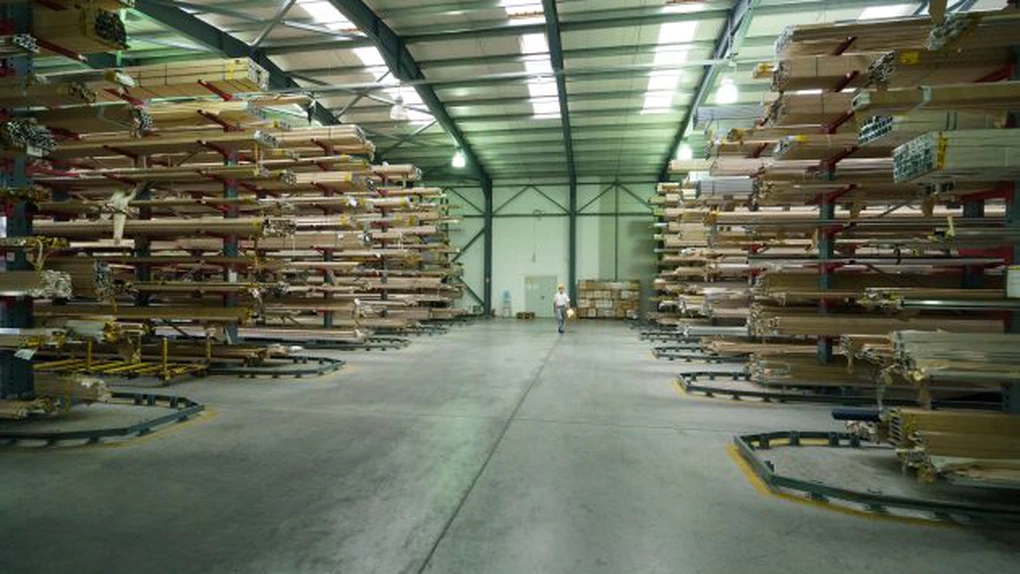 Alumil a încheiat primul semestru din 2025 cu afaceri de 56 de milioane de lei, aproape similară cu cifra de afaceri realizată în primele șase luni din 2024