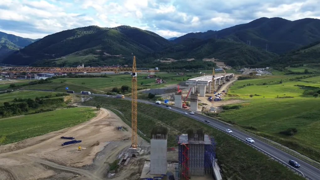 Autostrada Sibiu – Pitești: Imagini noi cu secțiunea 2, care va avea la final 48 de poduri și viaducte
