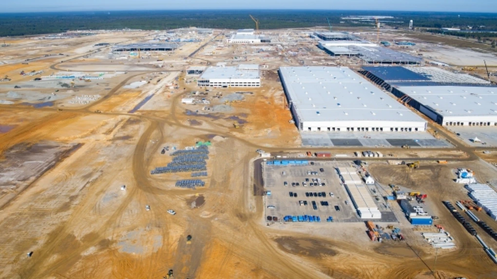 475 de muncitori care lucrau ilegal la o fabrică Hyundai din statul american Georgia au fost arestați de autoritatea federală de imigrație