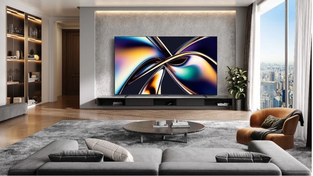 Hisense lansează o nouă gamă de televizoare cu ecrane de până la 136 de inci, printre care și primul TV RGB-MiniLED din lume