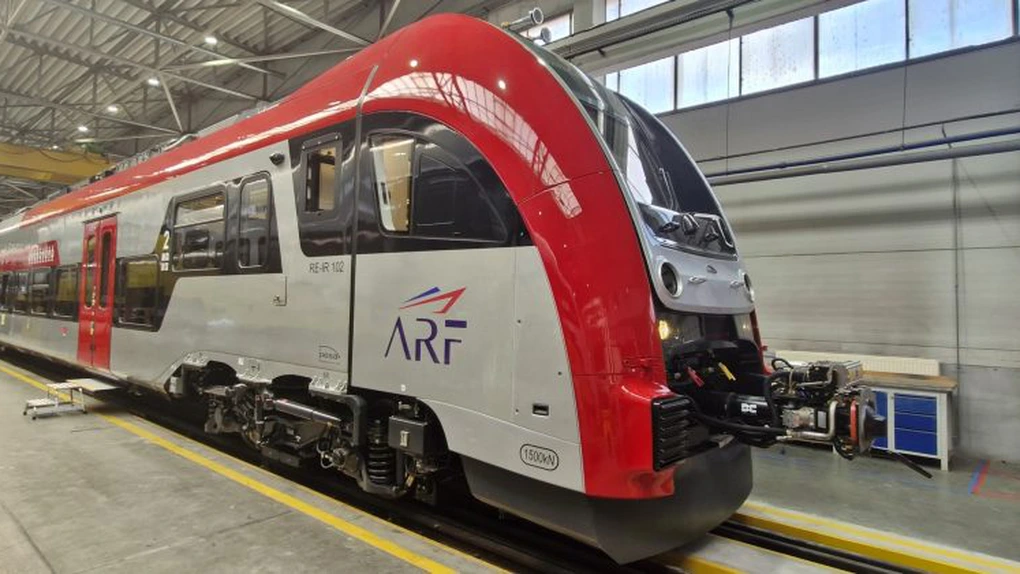 Primul tren de lung parcurs produs de PESA pentru România, recepționat preliminar în Polonia. Când va ajunge în România