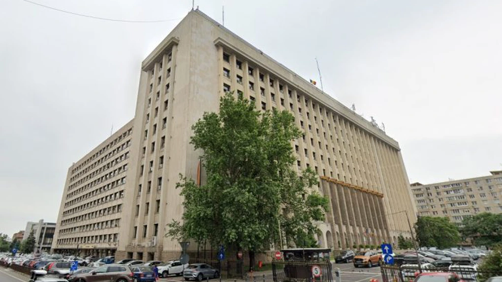 Metrorex, evacuată din sediul central din Palatul CFR - Club Feroviar