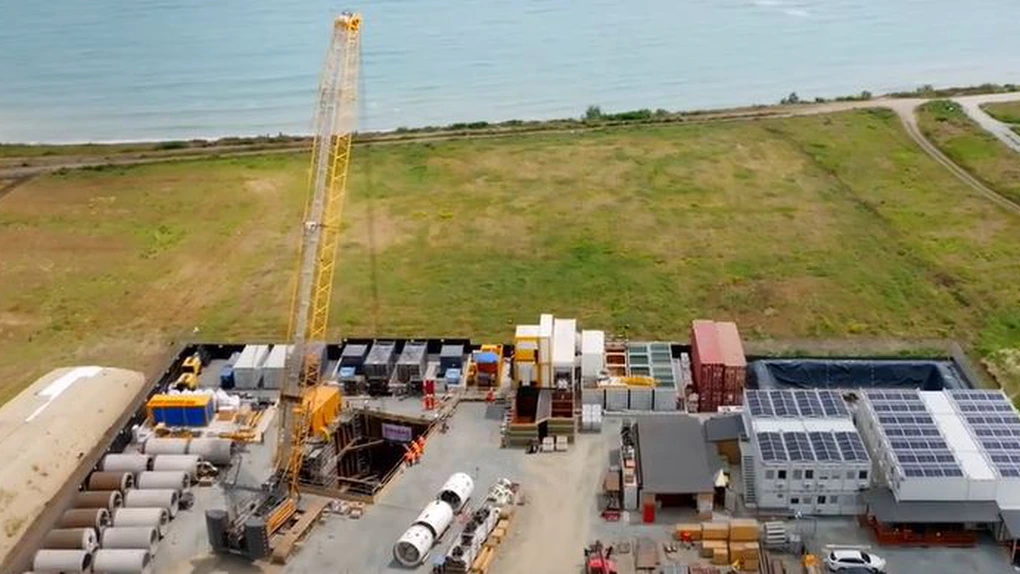 Cum merg lucrările la șantierul Neptun Deep. Deja se lucrează pe uscat VIDEO