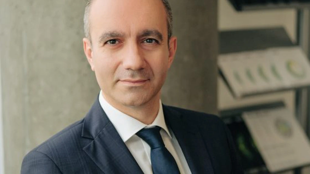 În contextul gradului mare de incertitudine, liderii departamentelor financiare se concentrează în 2025 și 2026 pe găsirea echilibrului între optimizarea costurilor și creșterea businessului - studiu Deloitte