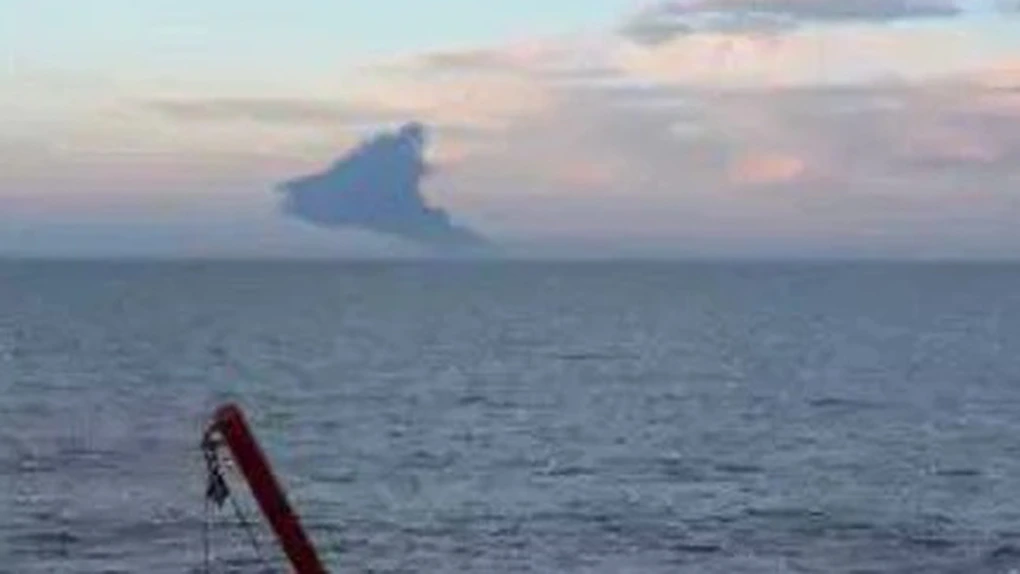 Două petroliere din flota fantomă a Rusiei, afectate de explozii și incendii în apropiere de Strâmtoarea Bosfor. Este posibil ca una dintre nave să fi fost lovită de o mină