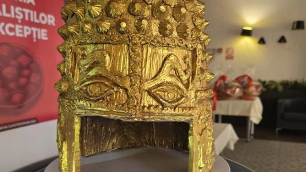 Coiful de la Coțofenești realizat din ciocolată, poate fi văzut la festivalul Chocolate Saga din Iași