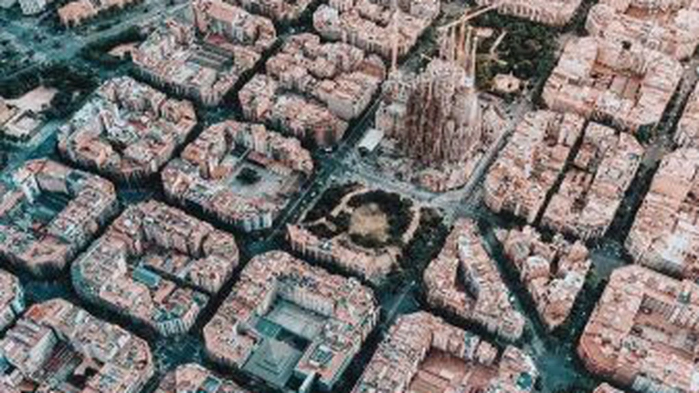 Cât trebuie să muncească spaniolii pentru a cumpăra o locuinţă. Calcul pe salariu brut