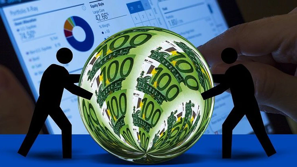 Poliția internetului: Fiscul îți poate scana cumpărăturile online și transferurile bancare, le compară cu veniturile și îți caută profilul pe rețelele de socializare