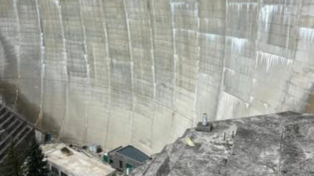 ANAR: Barajul Paltinu funcționează în condiții sigure și este monitorizat permanent