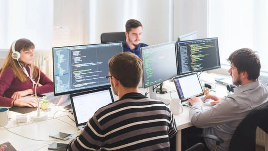 Harta salariilor din IT-ul românesc: cu cât au crescut și cine câștigă cel mai bine în funcție de domeniu