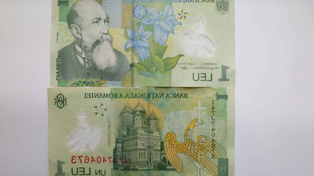 Leul s-a depreciat, marţi, în raport cu euro şi dolarul american