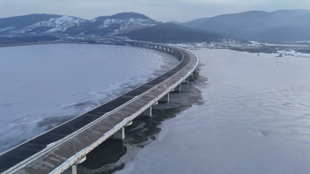 Autostrada Transilvania: Primele imagini din 2026 cu tronsonul Suplacu de Barcău - Chiribiș. Muncitorii au revenit în șantier VIDEO