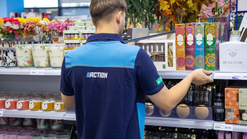 Salariile oferite de olandezii de la Action „care au mereu 1.500 de produse sub 5 lei” încep de la 4.000 de lei net pentru manageri adjuncţi de magazine. Salariile pentru acelaşi post diferă în funcţie de oraş