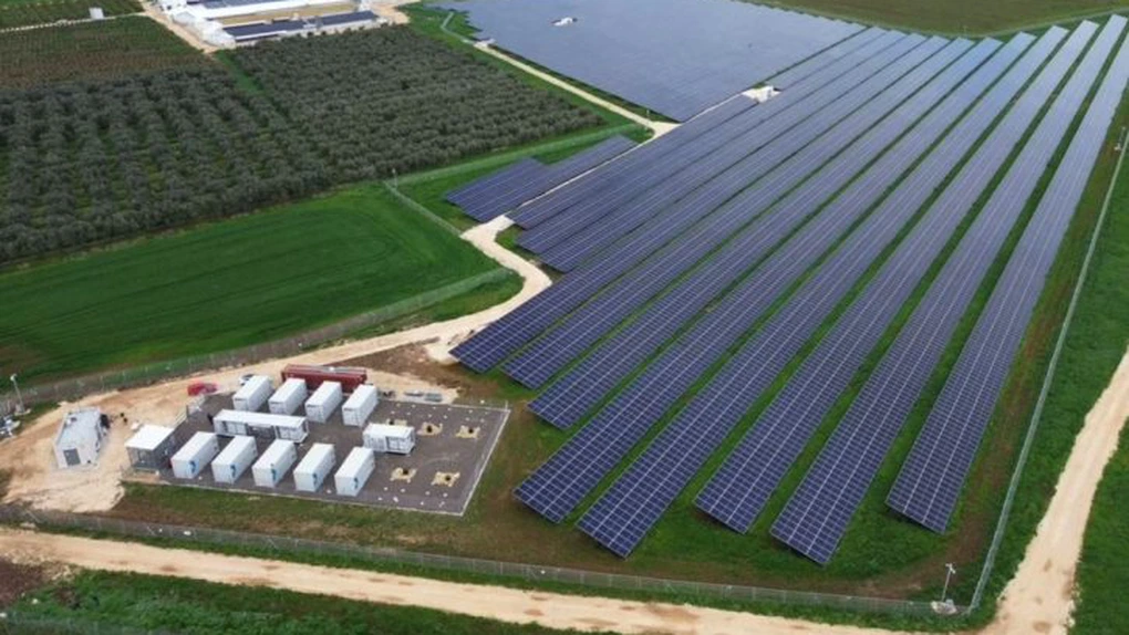 Turcii de la YESS Power, care au făcut cel mai mare parc solar cu stocare din Balcanii de Vest, vor să intre în România