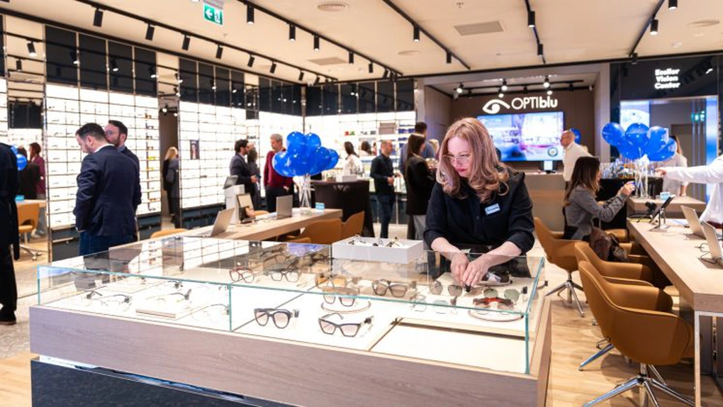 OPTIblu redeschide magazinul din Galeria Feeria, Băneasa Shopping City, și aduce în premieră în România un nou concept de retail de optică