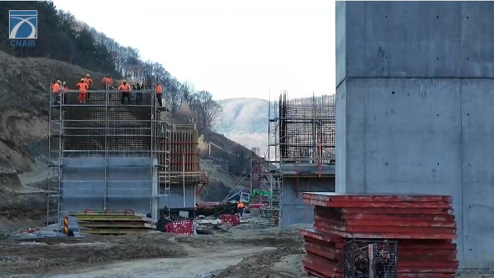 VIDEO Autostrada A1 Sibiu - Pitești: Progresul pe secțiunea 3 a trecut de 12%. WeBuild a mobilizat 1.500 de muncitori pe șantier