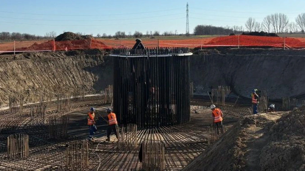 FOTO Au început lucrările la două noi parcuri eoliene în Brăila. Românii de la Parapet sunt constructorii