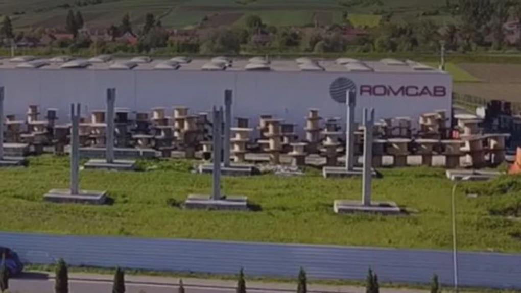 Salarii transparente: Romcab angajează ingineri la fabrica din Târgu-Mureş pe salarii nete care încep de la 8.000 de lei şi pachet de relocare