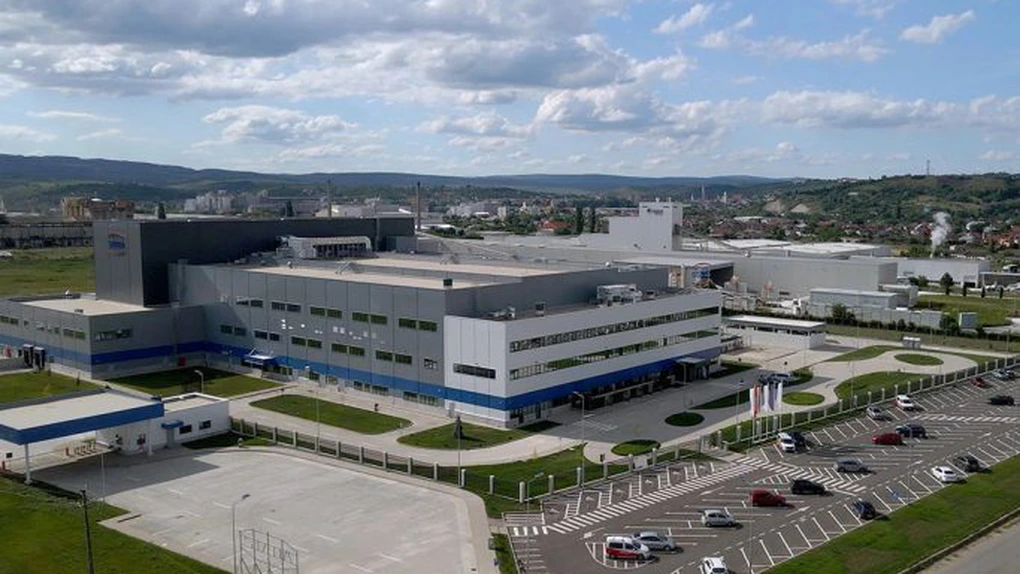 Un miliardar ajunge patron peste o fabrică de medicamente din România. Tranzacție record