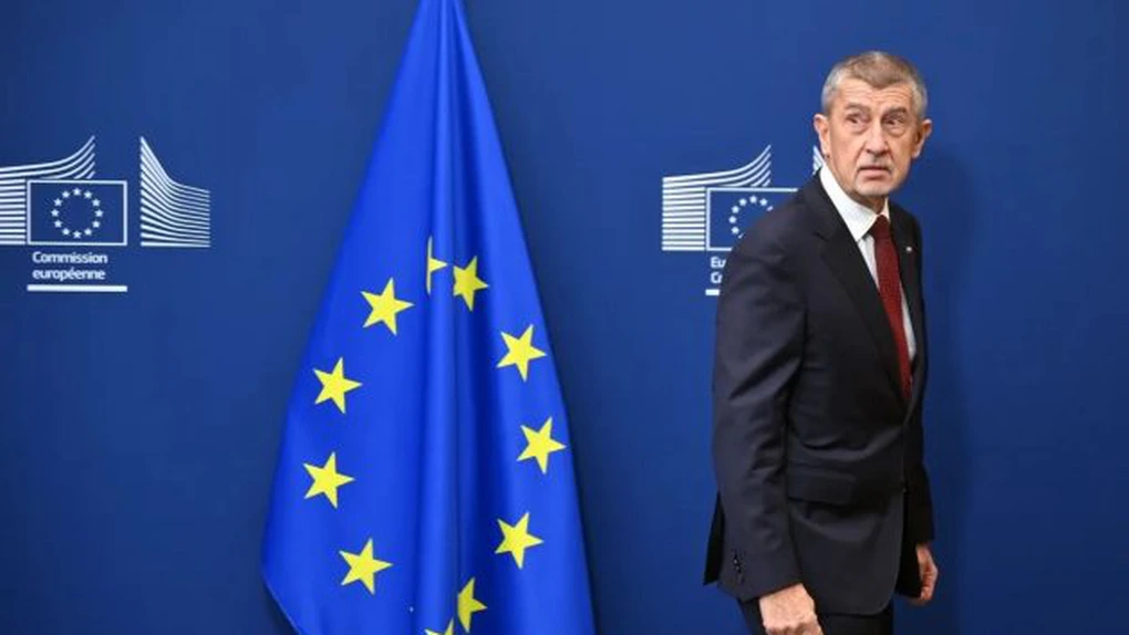 Cehia nu va atinge „probabil” obiectivul NATO de creştere a cheltuielile pentru apărare la 2% din PIB