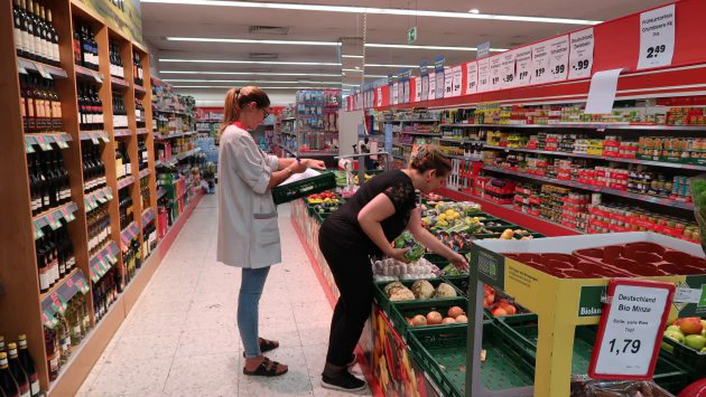 Unul din șase magazine de retail din Germania se teme că va trage obloanele - studiu