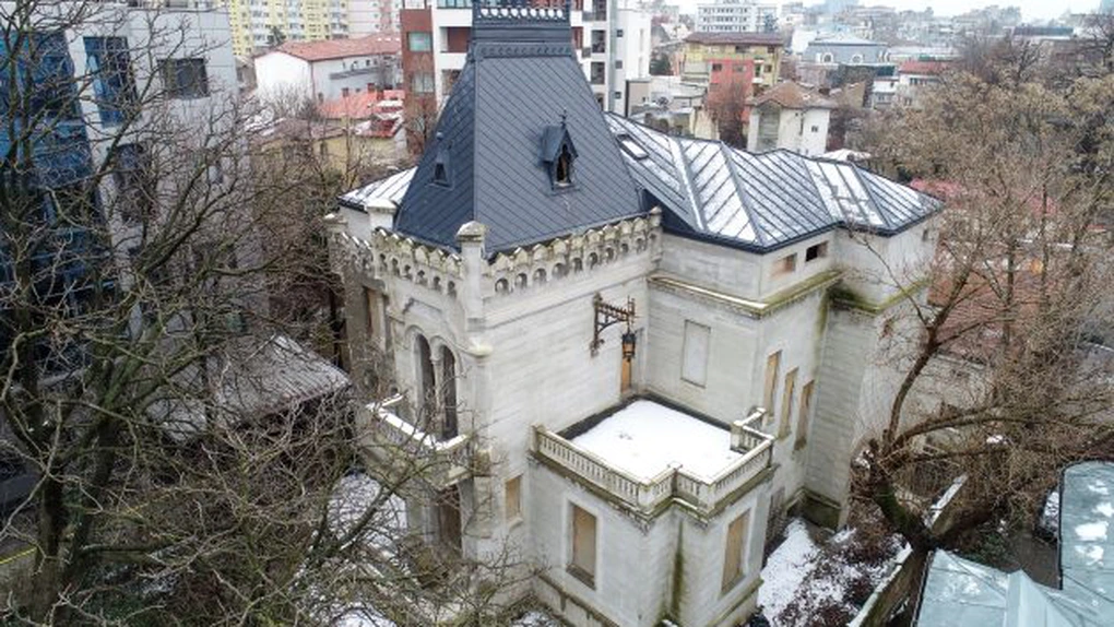 Cât costă un castel în București? Dar  un palat burghez vizavi de Curtea Domnească? Romania Sotheby’s International Realty are scoase la vânzare proprietăți de milioane de euro în inima Capitalei